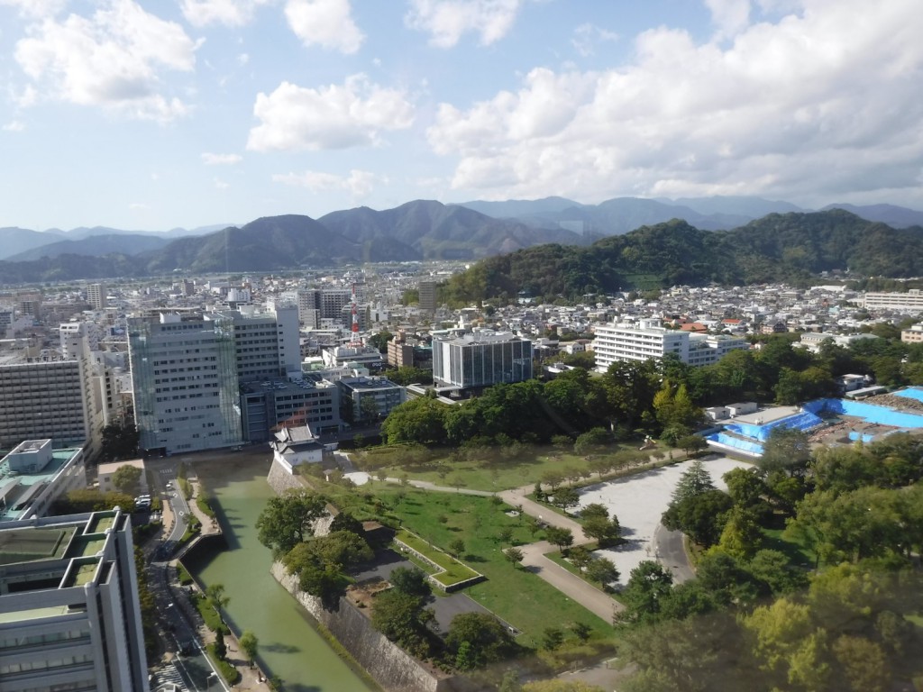 21 long shot of mountains in north part of Shizuoka city beyond Sump castle